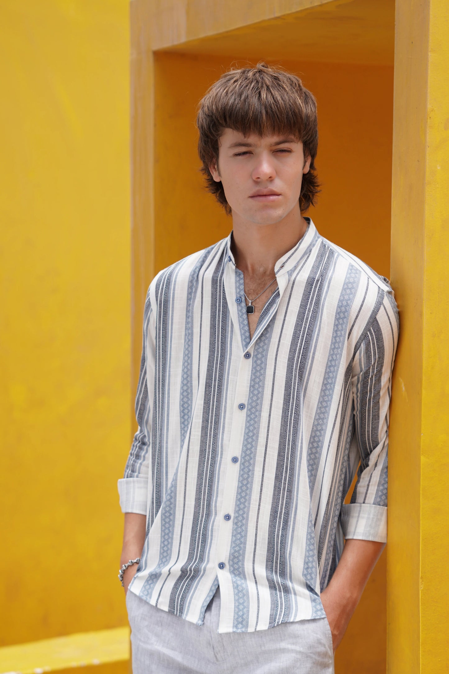 Soft Touch - Irish Linen Shirt - Stripped Grey