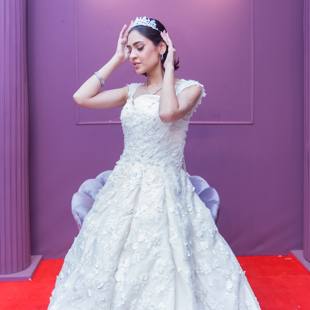 Ivory Enchantress - Mahi's