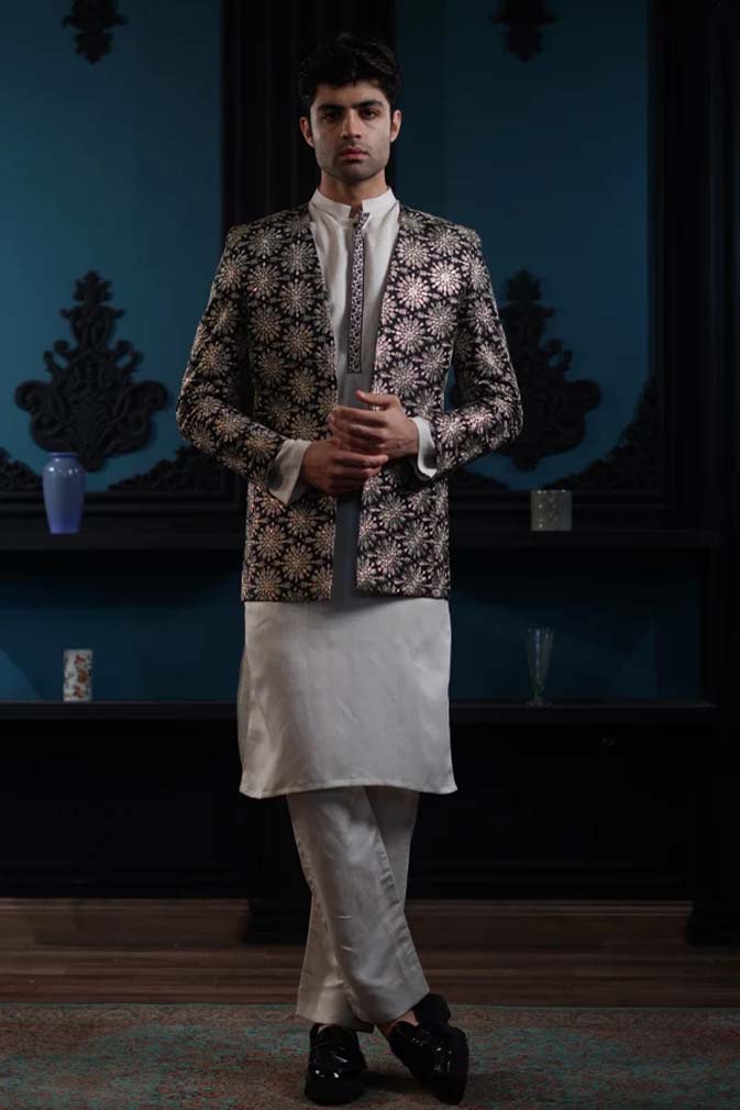Grey Patterned Suit with Prince coat